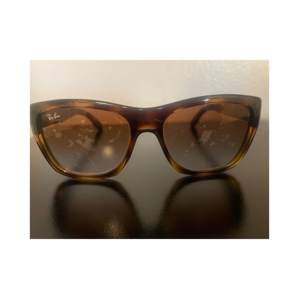 Ray-Ban Tortoise Shell Sunglasses